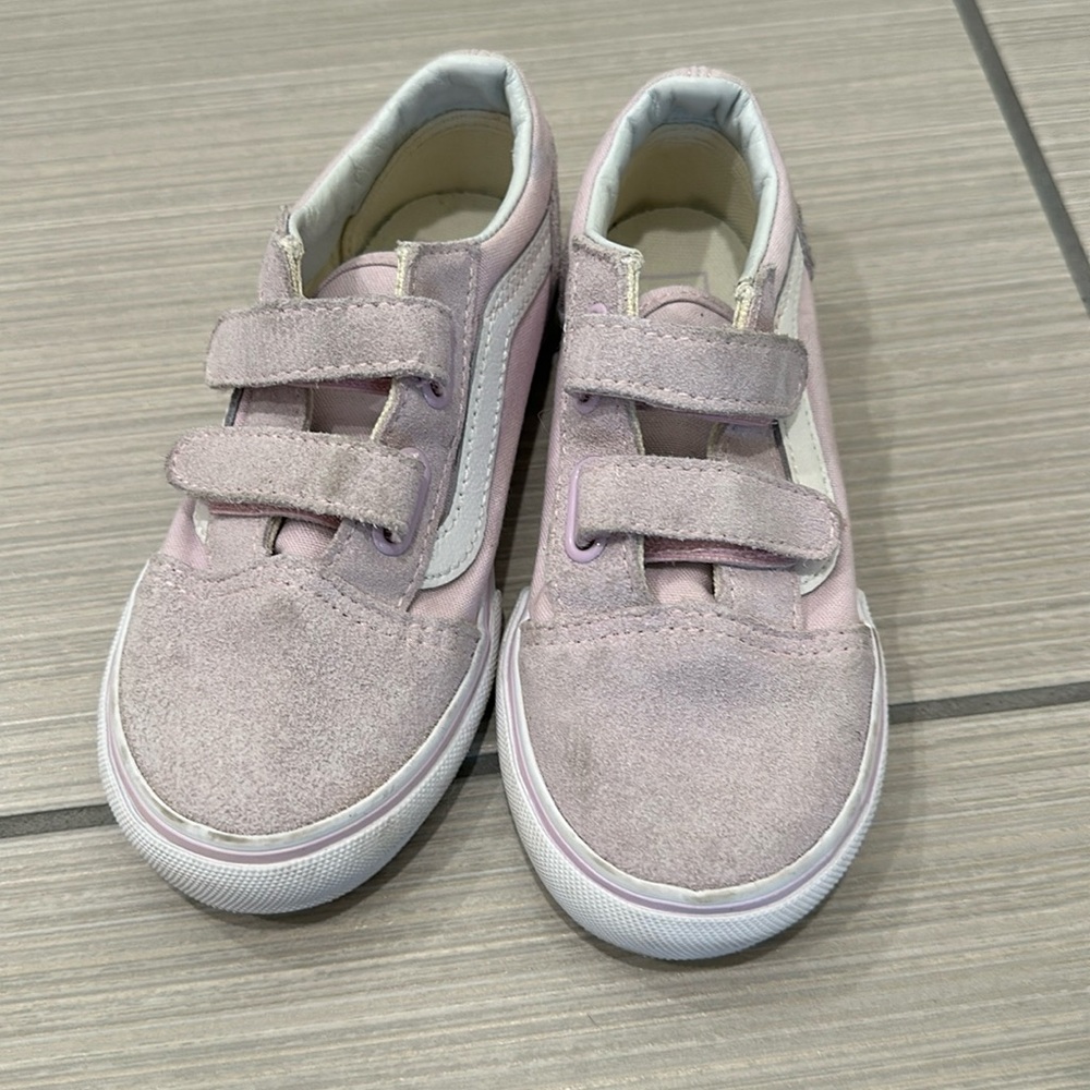 Toddler lavender Velcro Vans